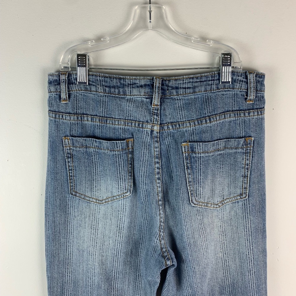 POL Raw Frayed Step Hem Flare Striped Jeans - Picture 8 of 9